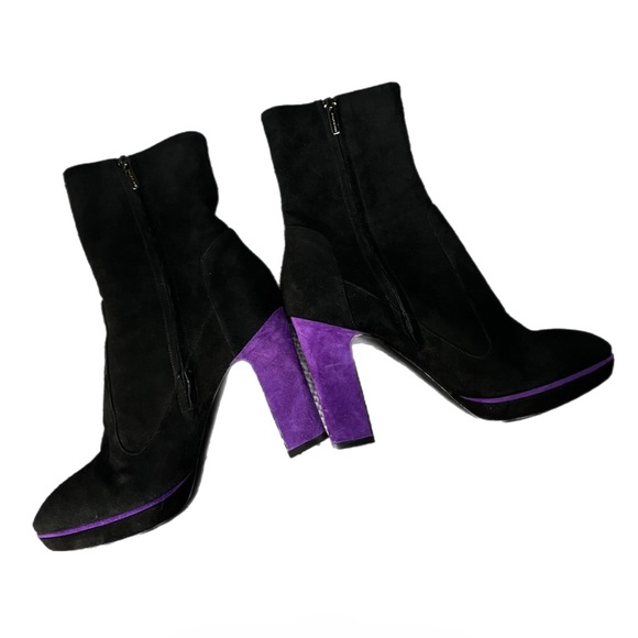 Sergio Rossi Black Suede Purple Accent Bootie 7.5 - Picture 2 of 12